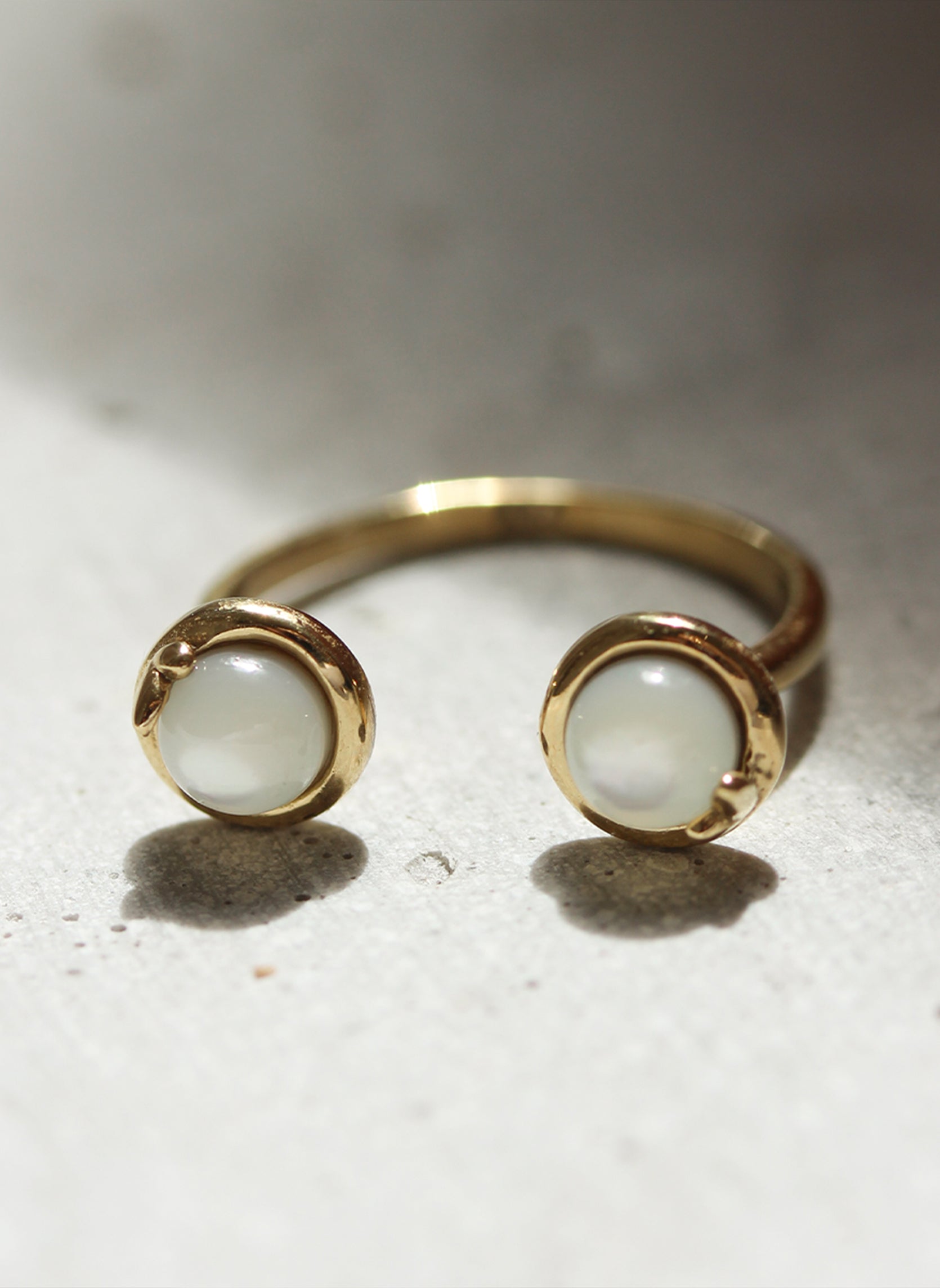 Thin ring Eloane