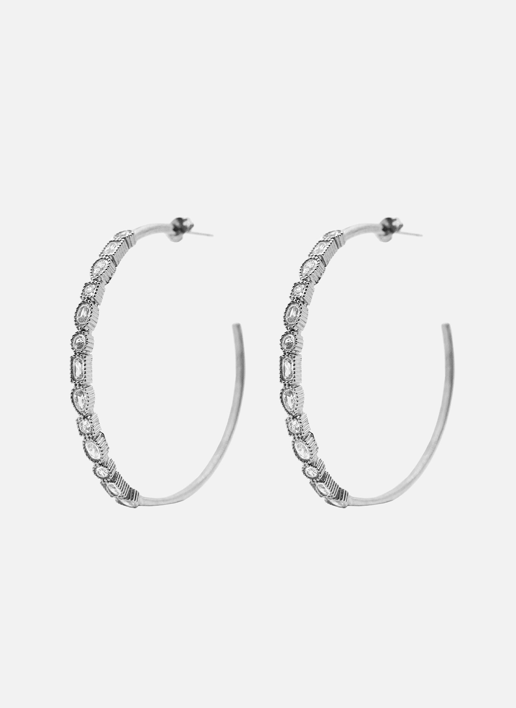 Hoops Liya