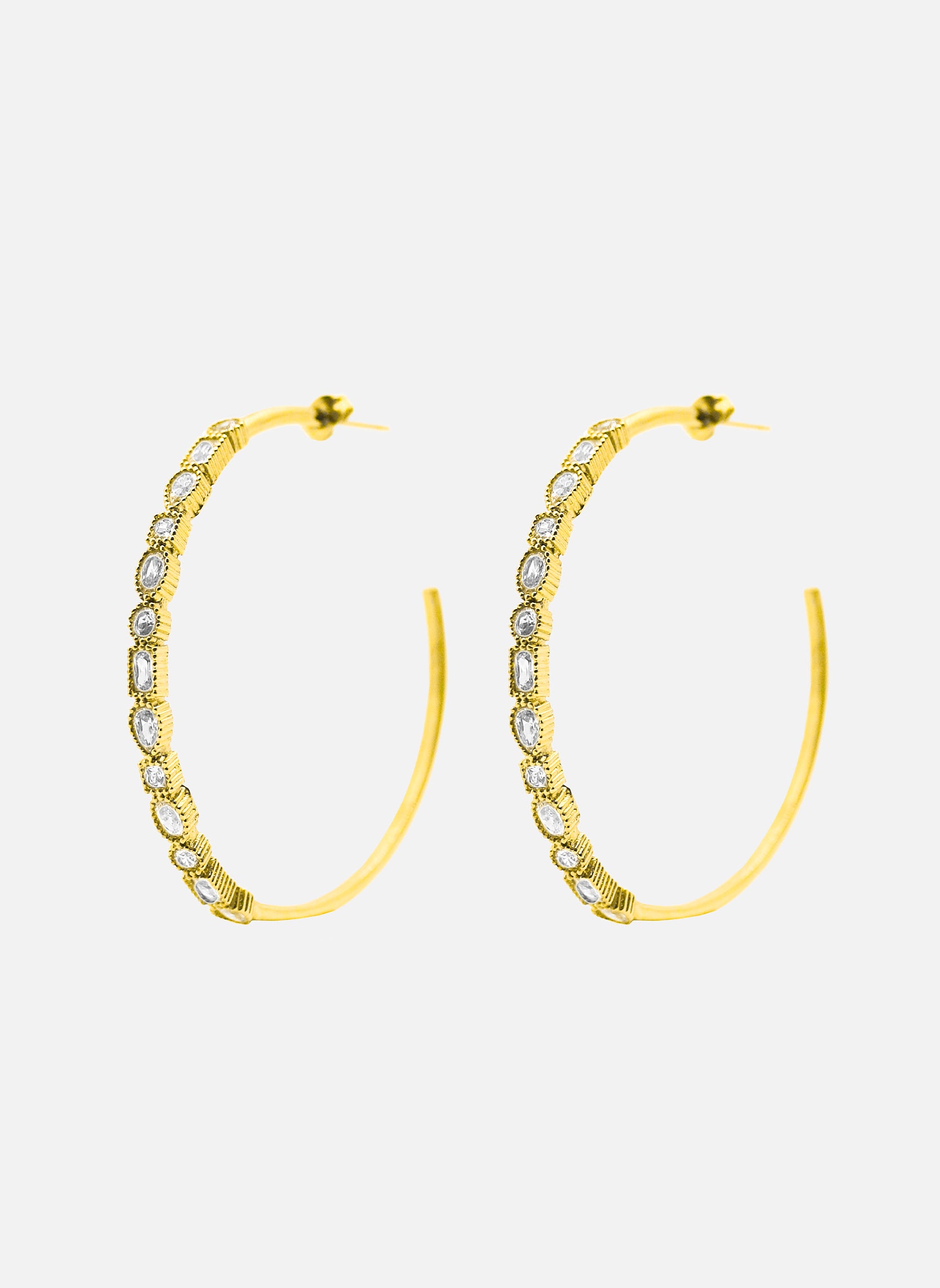 Hoops Liya