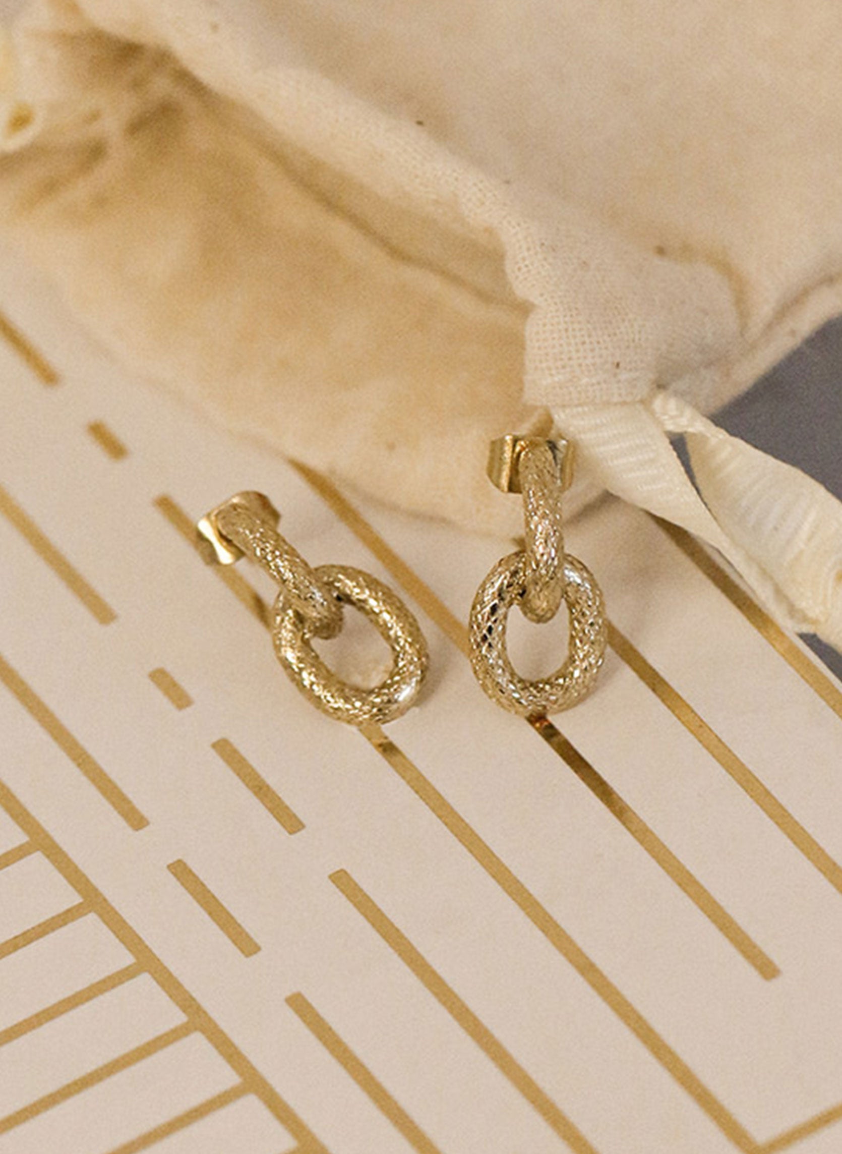 Drop earrings Saturne